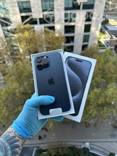 IPhone 15 Pro Max nuevo open box