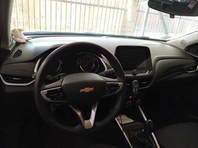 Vendo onix turbo 2023