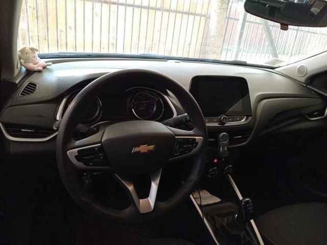 Vendo onix turbo 2023