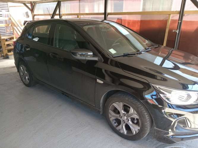 Vendo onix turbo 2023