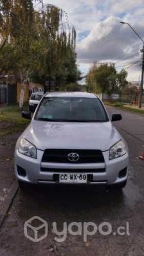 Vendo suv toyota rav4 año 2010