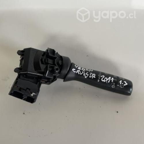 Comando limpiaprbr.Toyota Urban Cruiser 1.3 2011