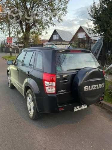 Suzuki grand nomade