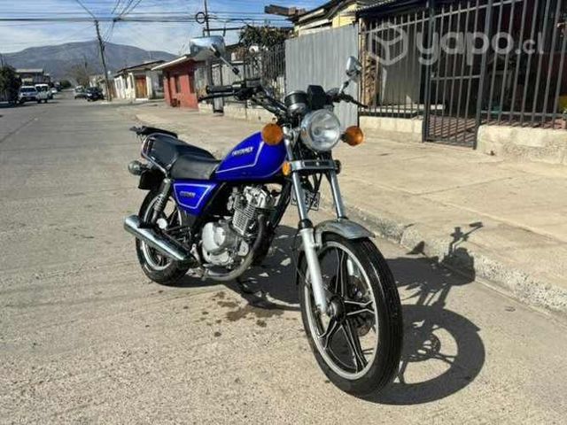Suzuki GN 125