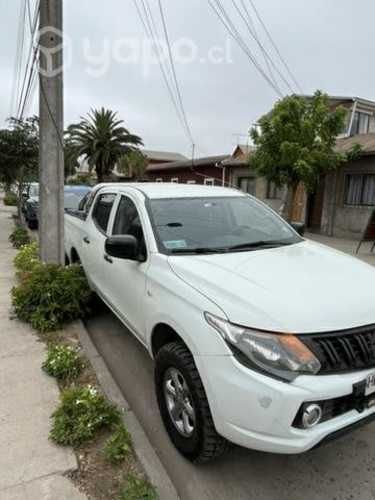 Mitsubishi L200 2016