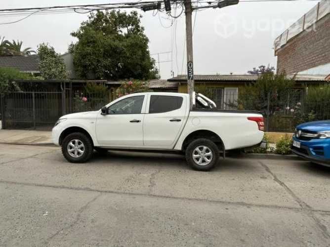 Mitsubishi L200 2016