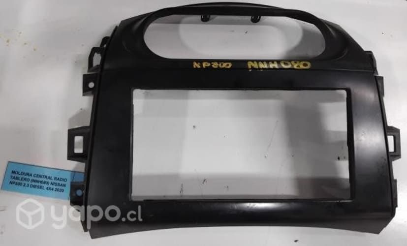Moldura Central Radio Tablero (NNH080) NP300 2.3