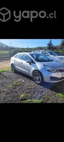 Se vende kia rio 4 2014