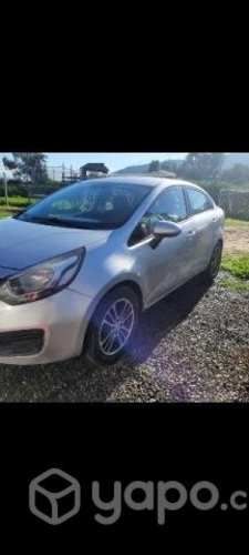Se vende kia rio 4 2014
