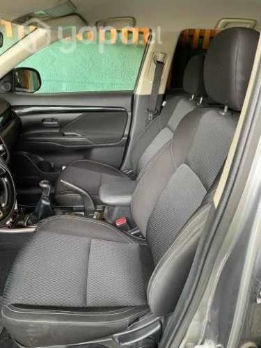 Mitsubishi Outlander 2022