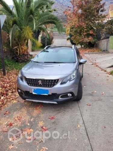 PEUGEOT 2008, año 2017 Allure Puretech 1.2 AT