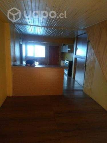 Se arrienda casa central