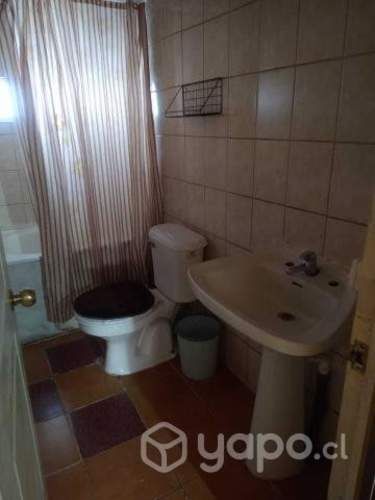 Se arrienda casa central