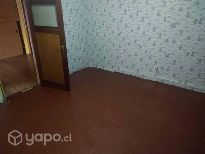 Se arrienda casa central