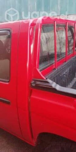 Se vende camioneta Nissan