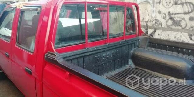 Se vende camioneta Nissan