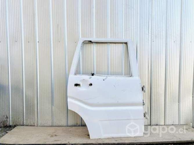 Puerta mahindra pick up