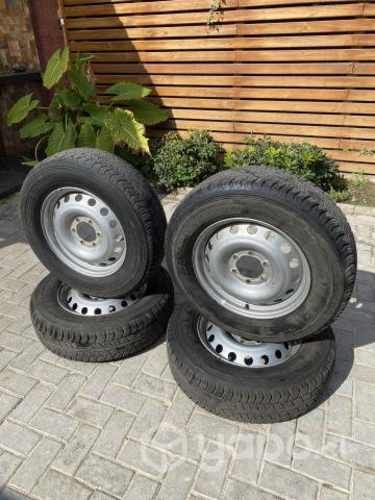 4 Llantas y neumáticos para Toyota hilux revo