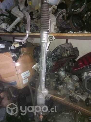 Cremallera de dirección Nissan march 2016