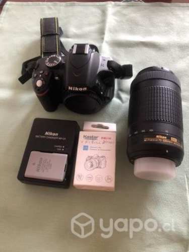 NIKON D3200 LENTE 70-300mm seminueva