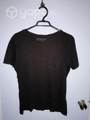 Camisas y poleras marcas variadas