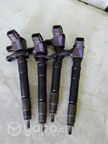 Inyectores toyota hilux revo