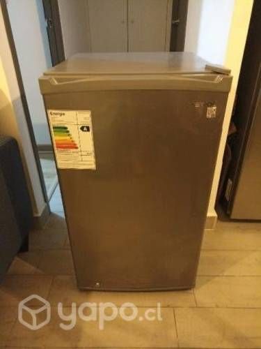 Frigobar Daewoo 140 lts