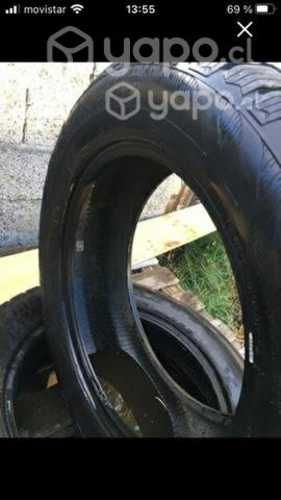 Neumáticos con clavos