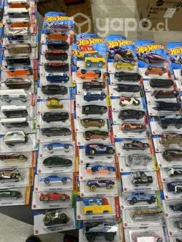 Llegaron hotwheels!!