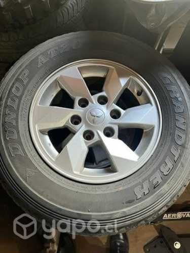 Llantas Mitsubishi l200