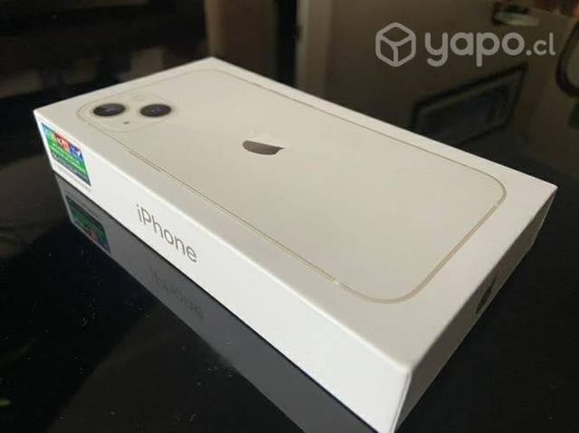 Caja iPhone 13 impecable