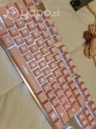 Teclado Gamer Fantech K613L Sakura Pink Edition, L