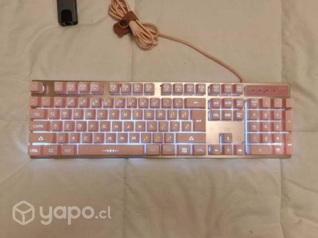 Teclado Gamer Fantech K613L Sakura Pink Edition, L