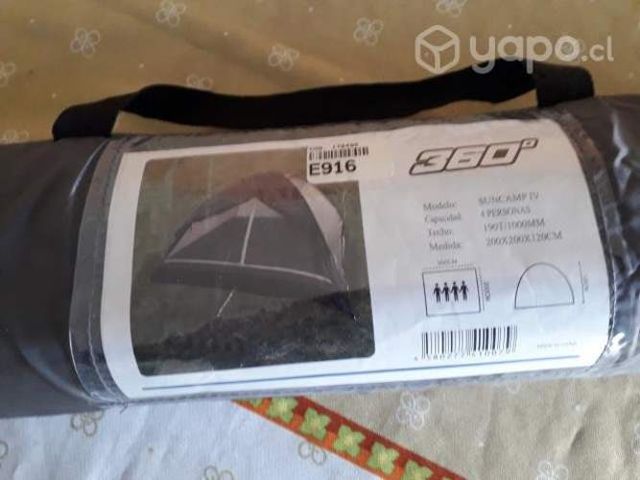 Mesa de camping nueva y carpa nueva