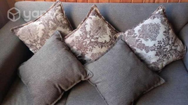 cojines en buen estado