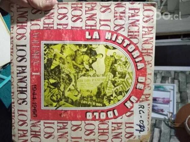 Hay más vinilos consulte