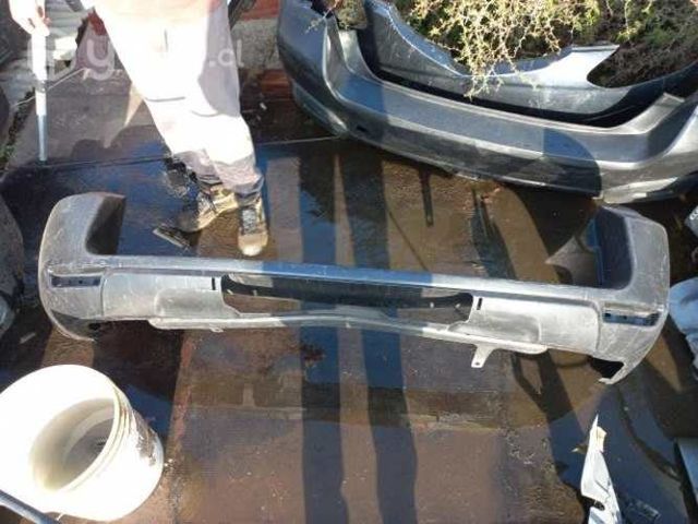 Parachoque trasero Toyota Rav NUEVO ORI