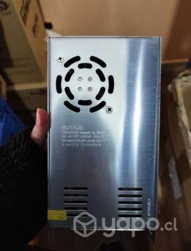 Fuentes de poder 12V