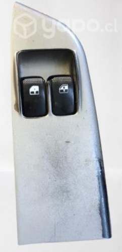 Botonera alzavidrio delantera LH Kia Frontier 2019