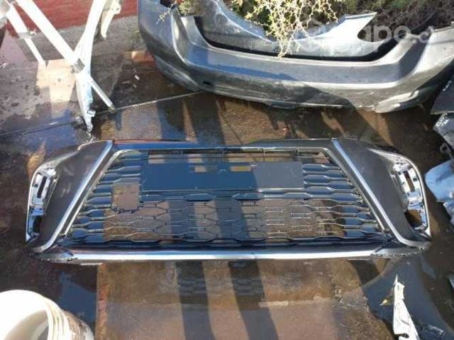 Parachoque Toyota Yaris 2022 ORIGINAL con Rejilla