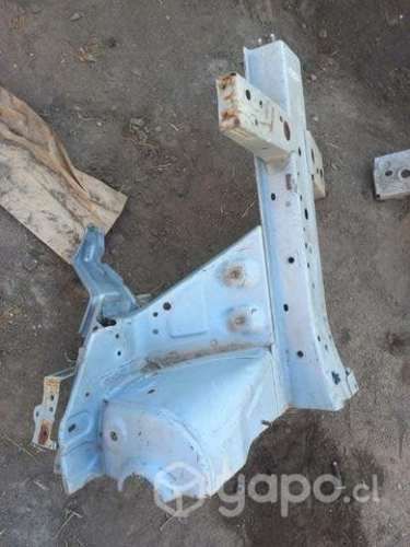 Puntas de chassis nissan versa