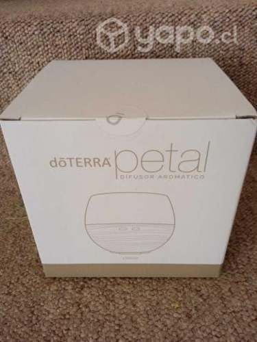 Difusor Petal Doterra Nuevo en su caja
