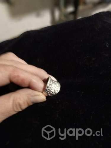 Anillo de plata hermoso ,número 19,5