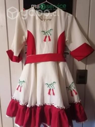 Vestidos huasa talla 10 y 12 mas zapatos