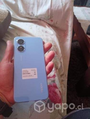 Teléfono nuevo con cargador oppo