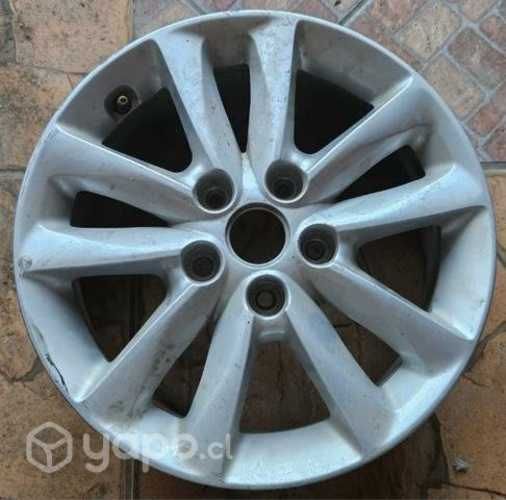 Llanta Cerato 2014 2018 detalle leve original