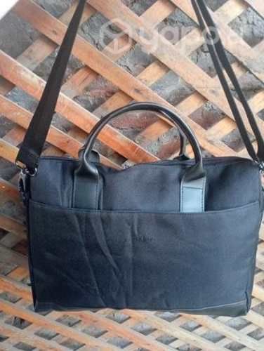 Totes y bolso aspecto nuevo