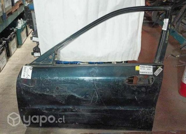 Puerta delantera izquierda lata honda acord 2001