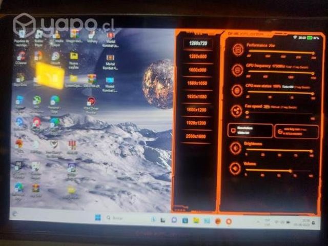 Onexplayer pantalla 8.4