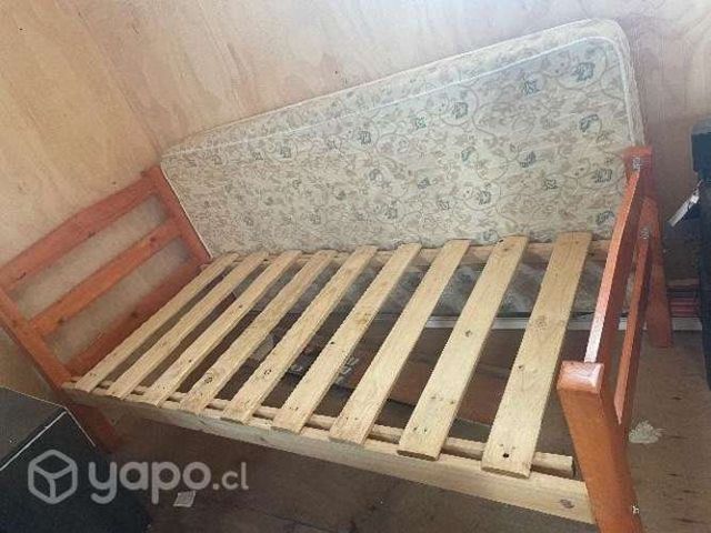 Dos camas con colchón de 1 plaza y media cada una